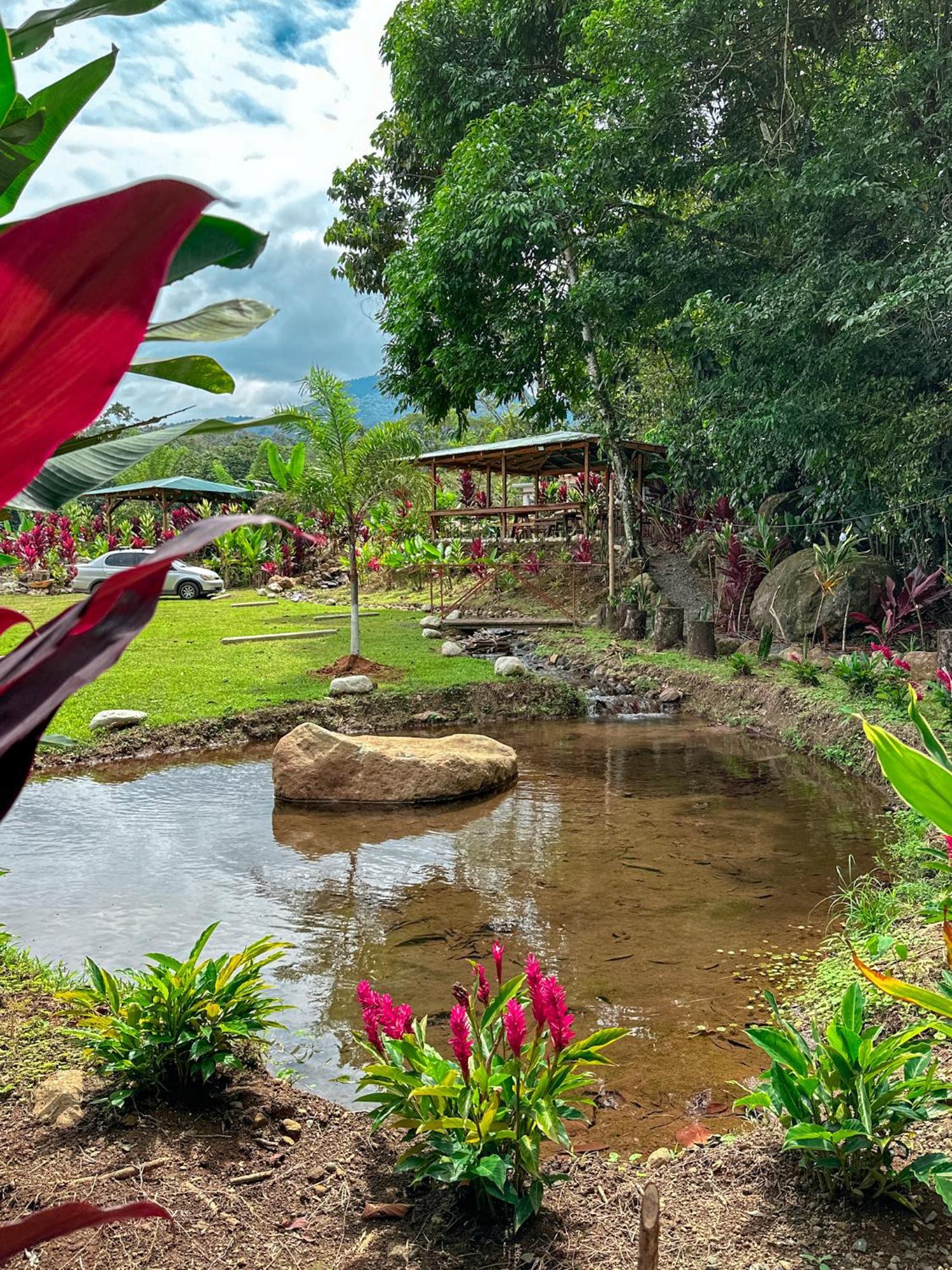 Cabanas Rio Escondido En La Fortuna Exteriér fotografie